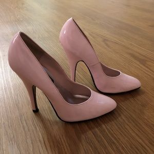 Baby pink 4” pumps